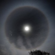 Moon Halo – It’s normal honestly.